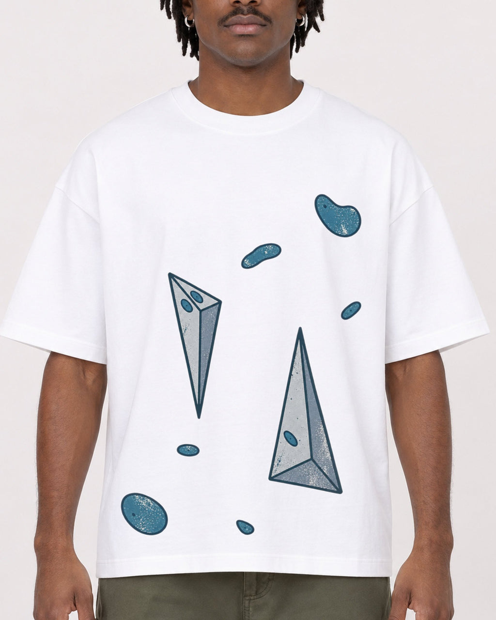 Mockup Boxy Heavyweight Tee White male close-up 04