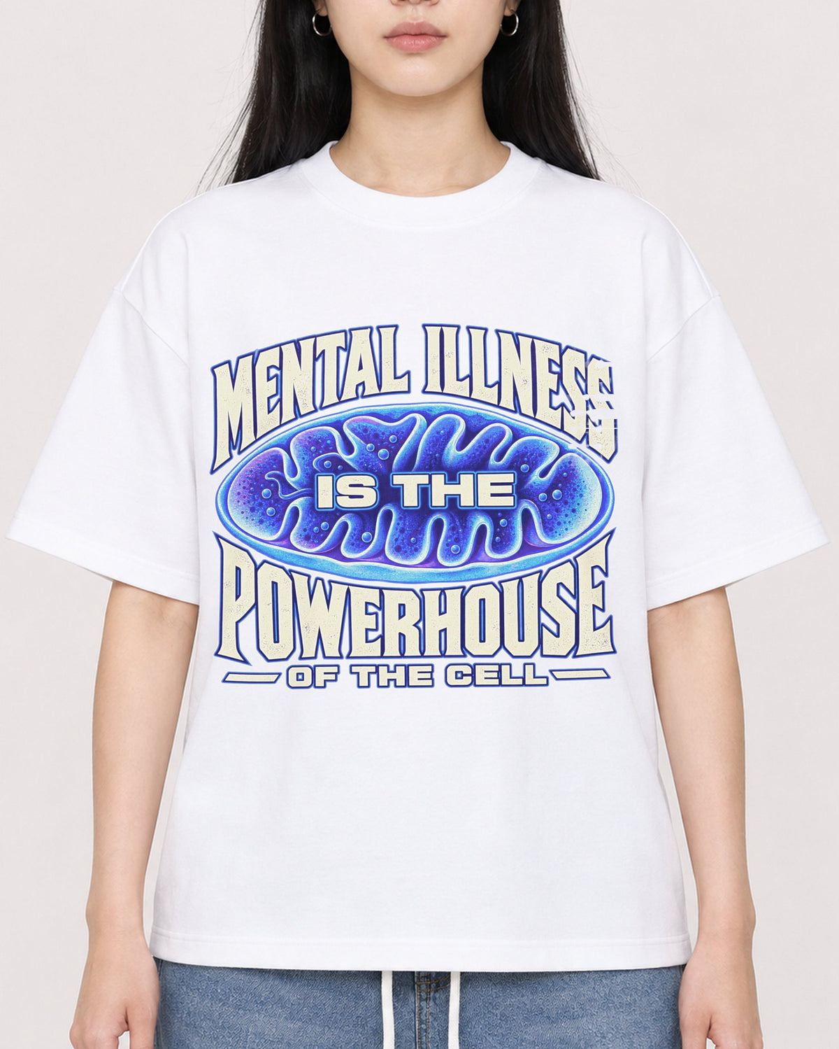 Mockup Boxy Heavyweight Tee White female close-up 01