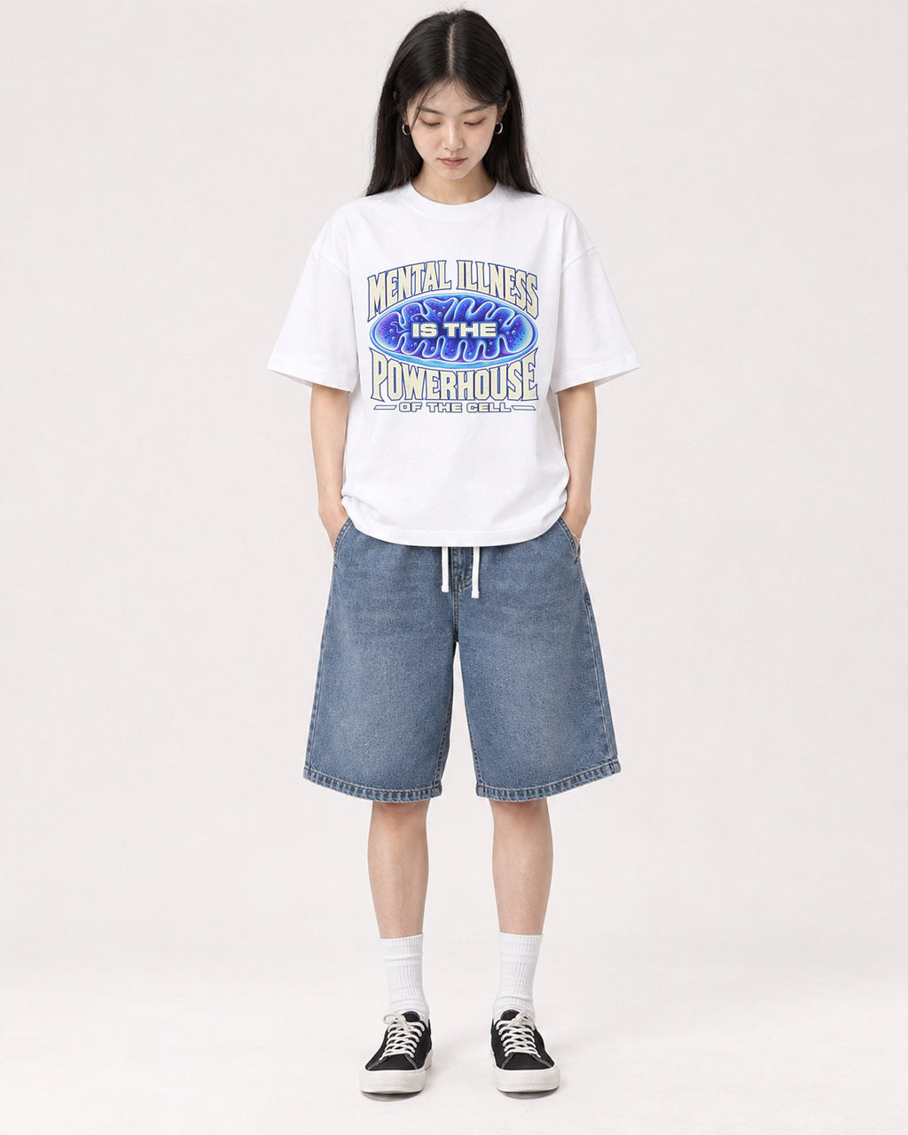Mockup Boxy Heavyweight Tee White female full-body 01