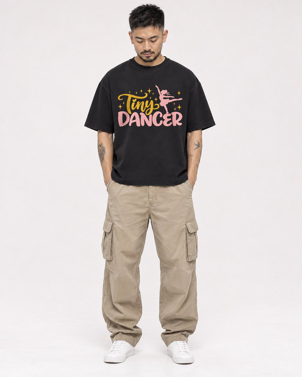 Mockup Boxy Heavyweight Tee Black male full-body 12