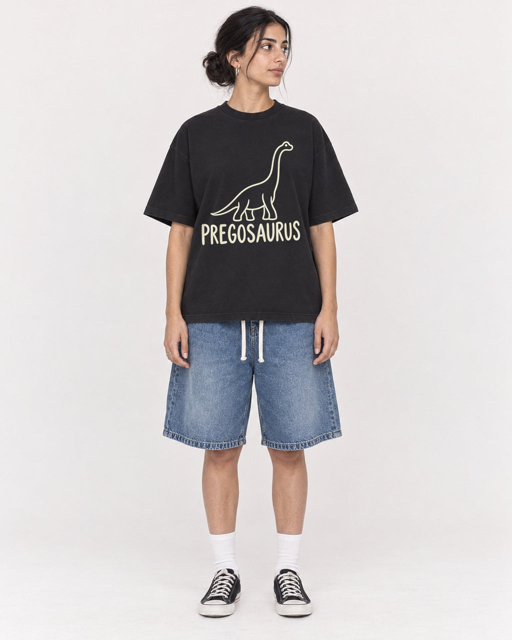 Mockup Boxy Heavyweight Tee Black female full-body 17
