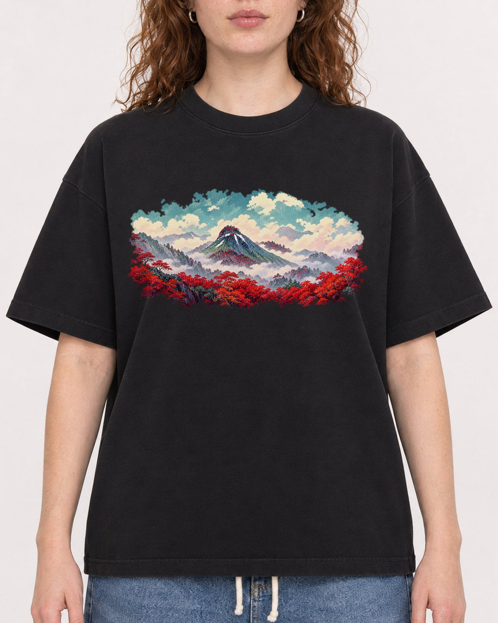 Mockup Boxy Heavyweight Tee Black female close-up 09