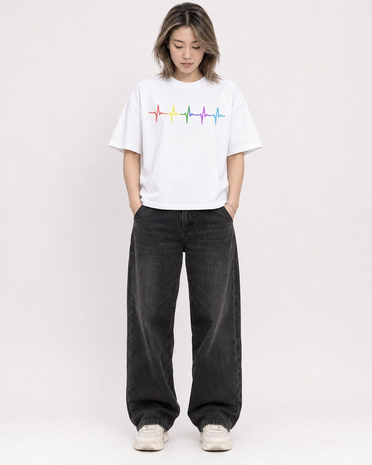 Mockup Boxy Heavyweight Tee White female full-body 33