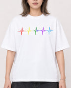 Mockup Boxy Heavyweight Tee White female close-up 33