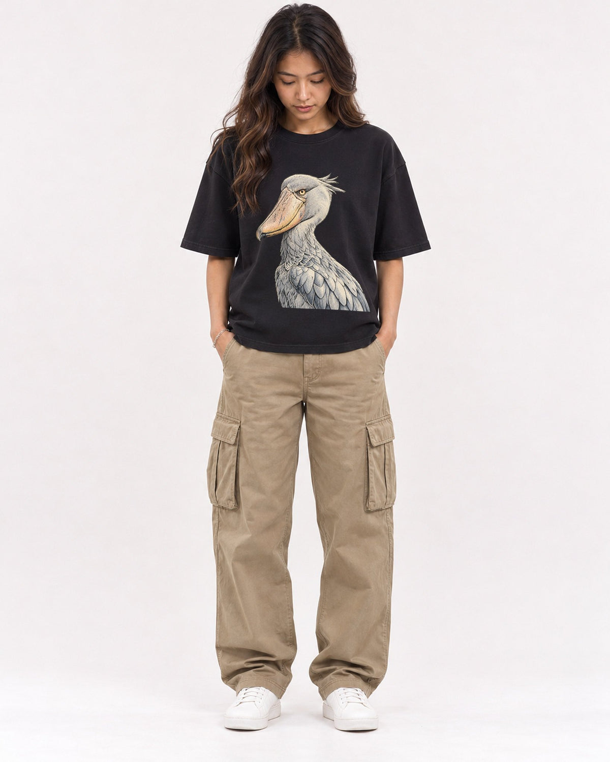 Mockup Boxy Heavyweight Tee Black female full-body 02