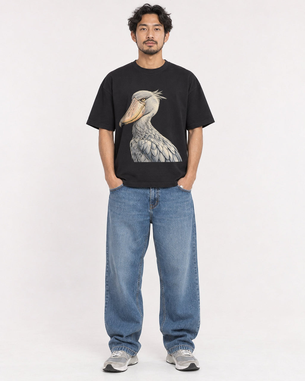 Mockup Boxy Heavyweight Tee Black male full-body 02