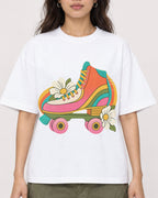 Mockup Boxy Heavyweight Tee White female close-up 02