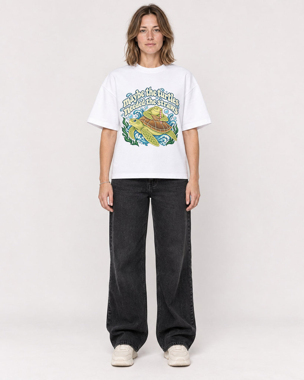 Mockup Boxy Heavyweight Tee White female full-body 38