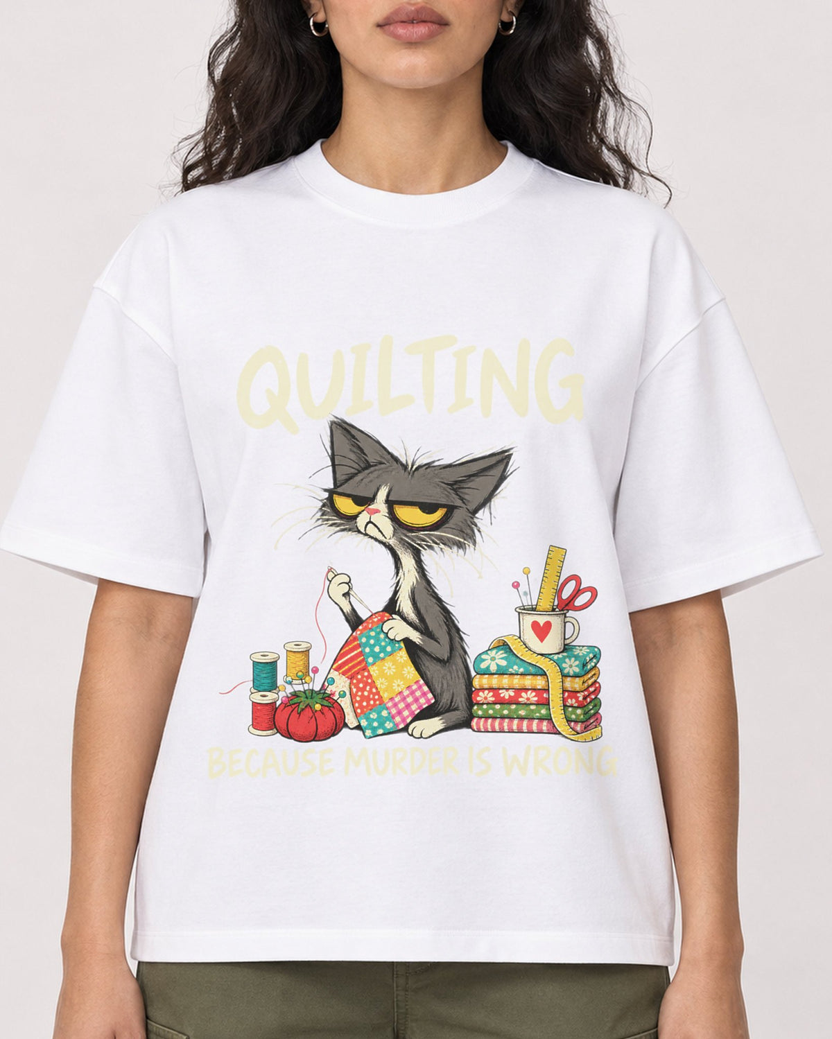 Mockup Boxy Heavyweight Tee White female close-up 07