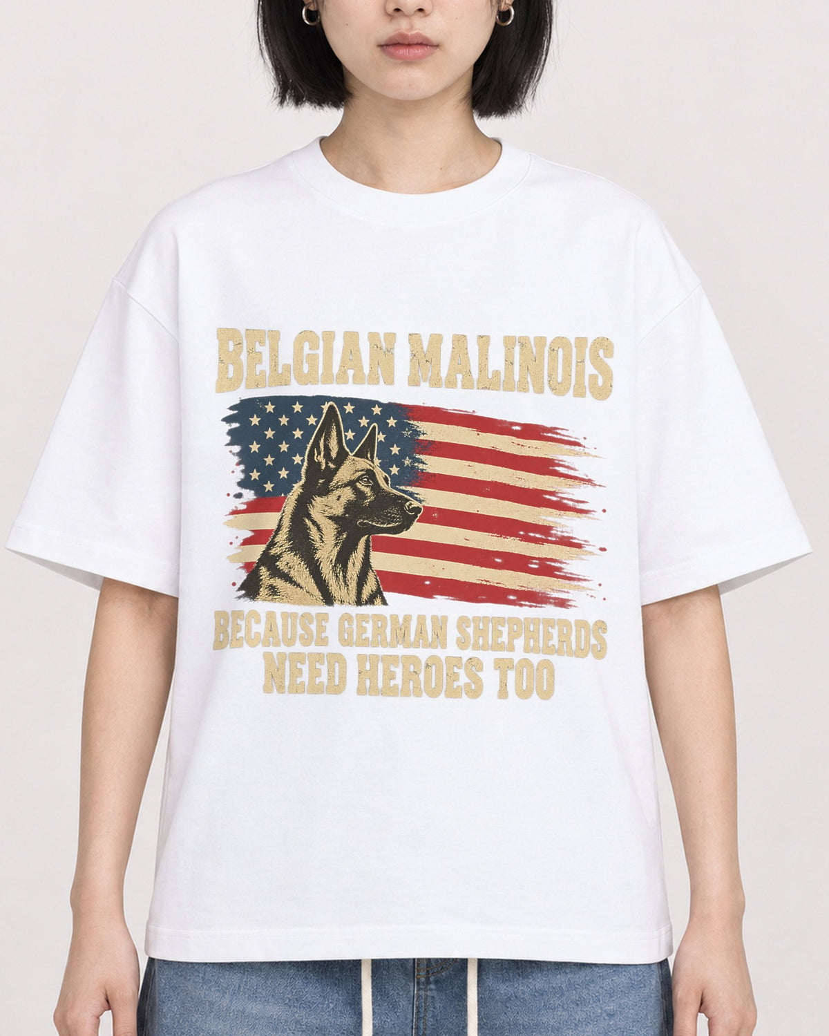 Mockup Boxy Heavyweight Tee White female close-up 11