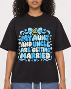 Mockup Boxy Heavyweight Tee Black female close-up 05