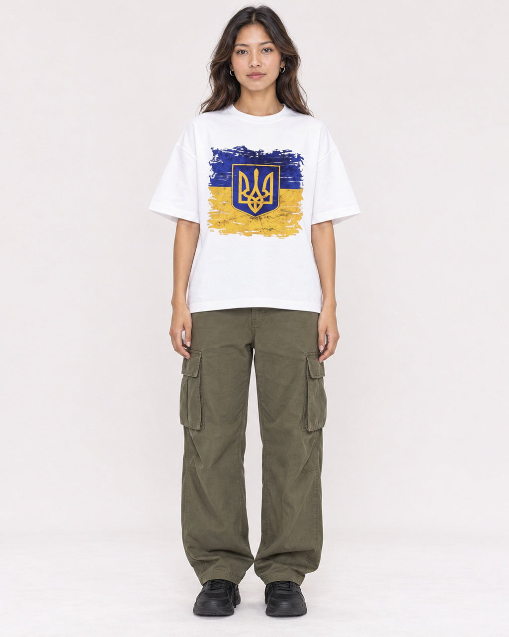 Mockup Boxy Heavyweight Tee White female full-body 02