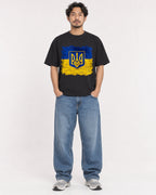 Mockup Boxy Heavyweight Tee Black male full-body 02