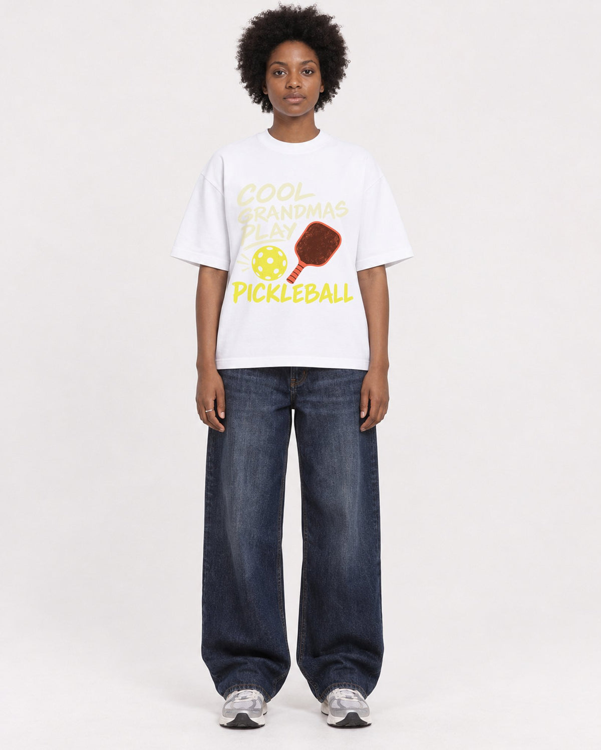 Mockup Boxy Heavyweight Tee White female full-body 14