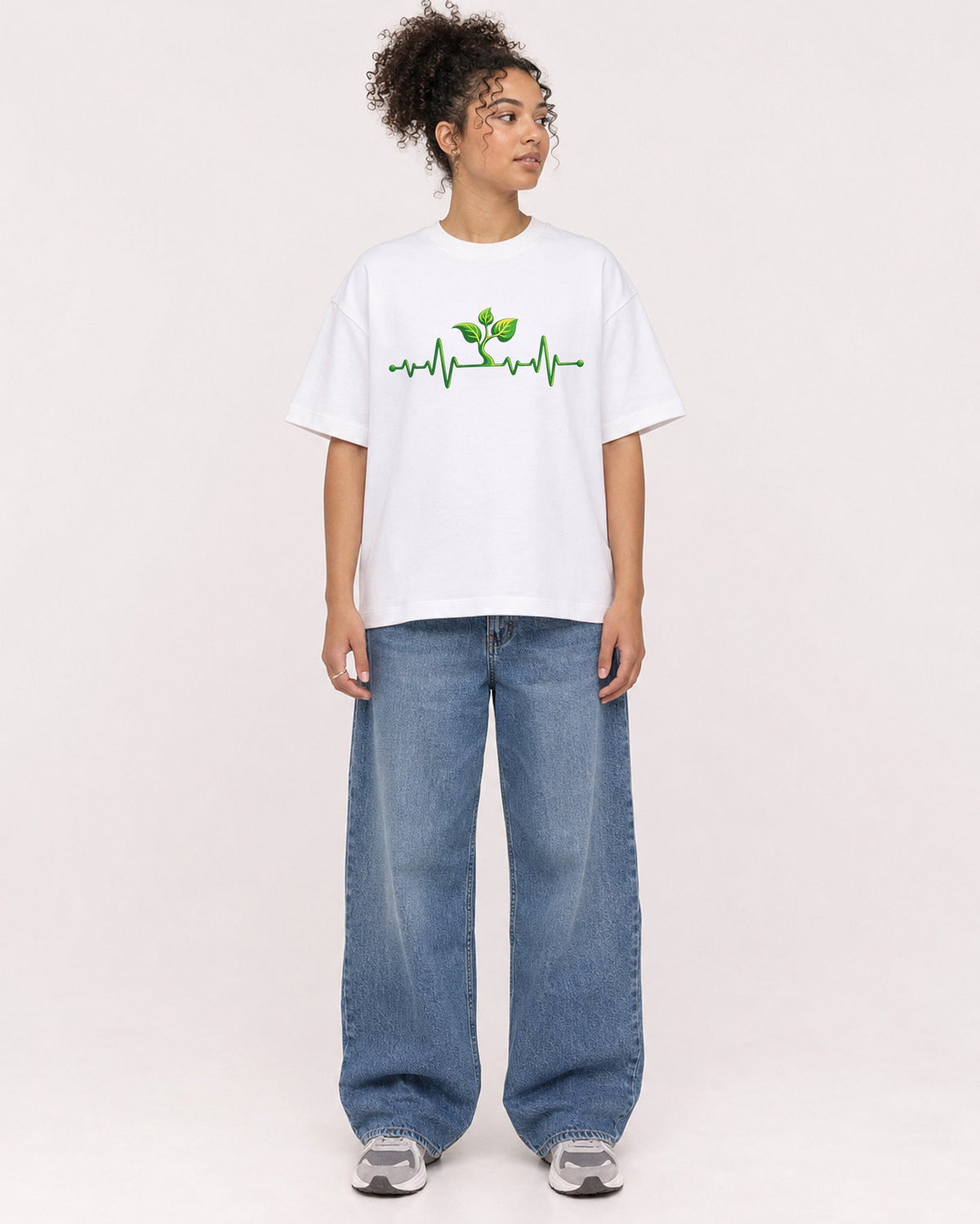 Mockup Boxy Heavyweight Tee White female full-body 20