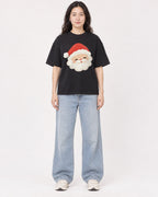 Mockup Boxy Heavyweight Tee Black female full-body 03