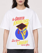 Mockup Boxy Heavyweight Tee White female close-up 03