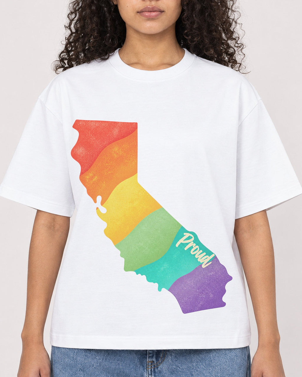 Mockup Boxy Heavyweight Tee White female close-up 10