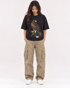 Mockup Boxy Heavyweight Tee Black female full-body 02