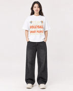 Mockup Boxy Heavyweight Tee White female full-body 03