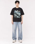 Mockup Boxy Heavyweight Tee Black male full-body 01