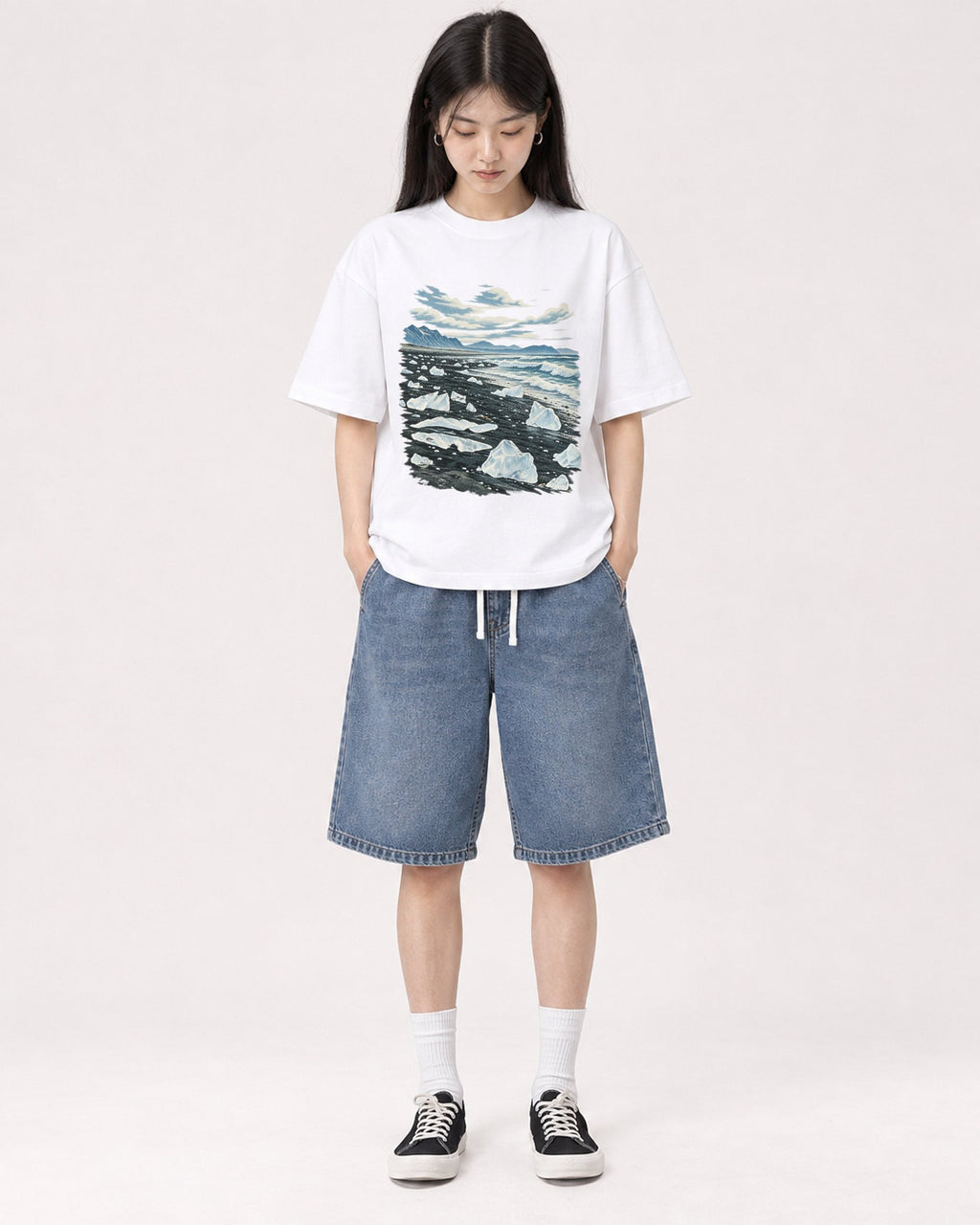 Mockup Boxy Heavyweight Tee White female full-body 01