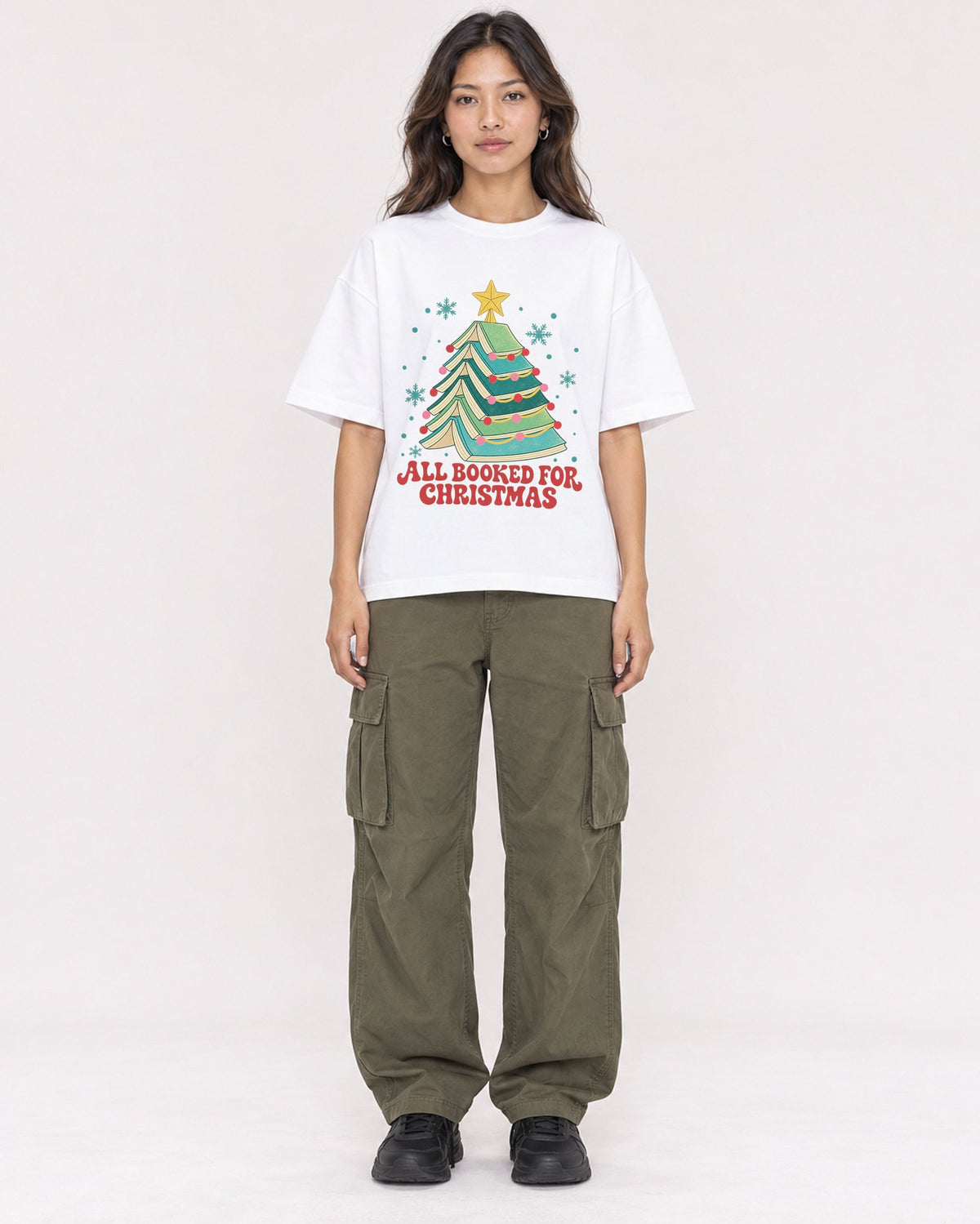 Mockup Boxy Heavyweight Tee White female full-body 02