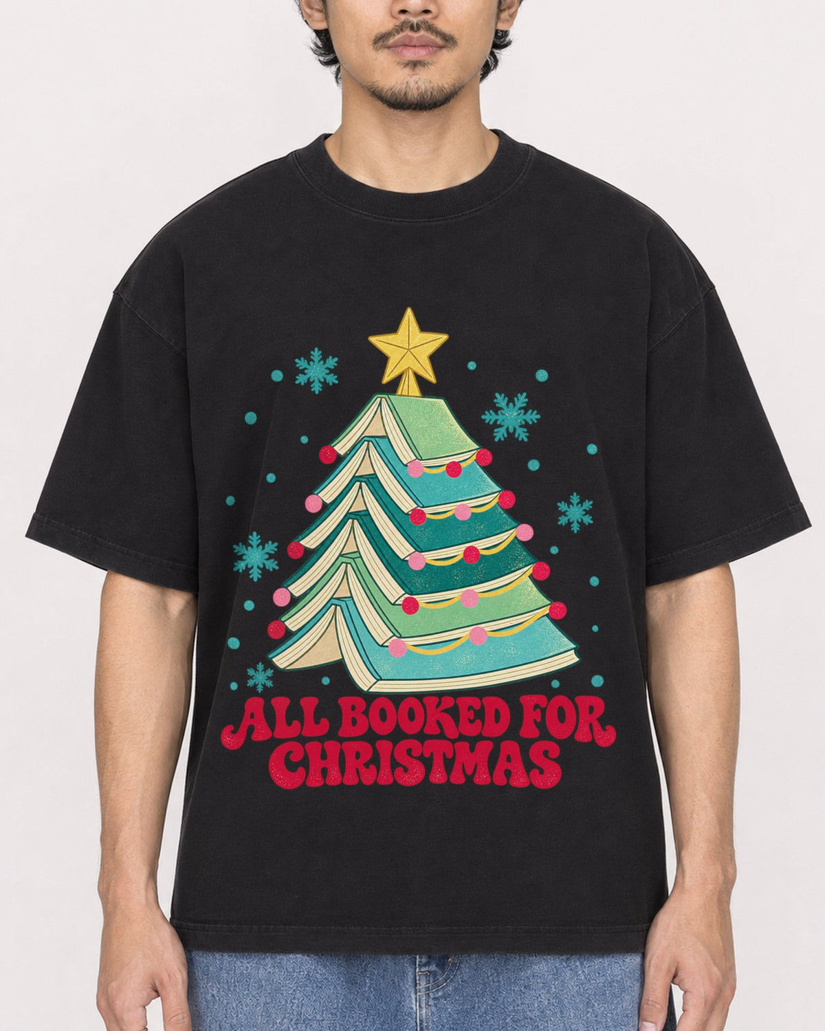 Mockup Boxy Heavyweight Tee Black male close-up 02