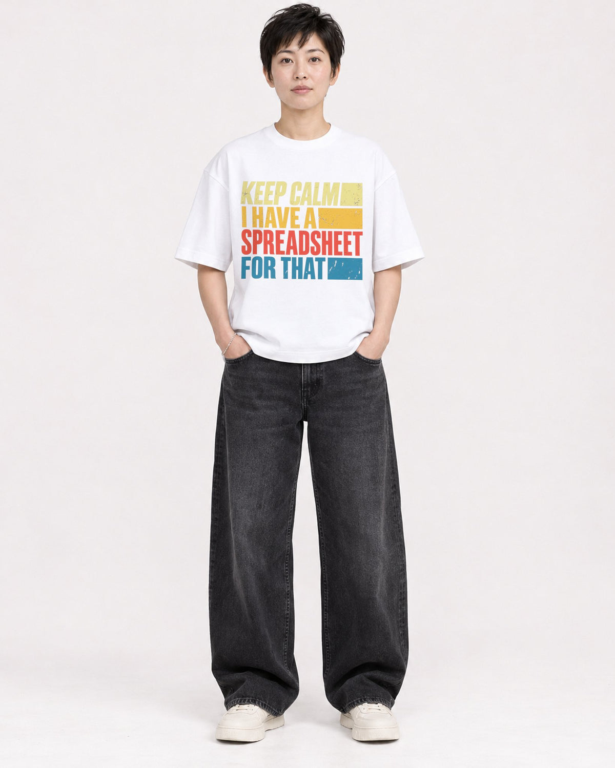 Mockup Boxy Heavyweight Tee White female full-body 23