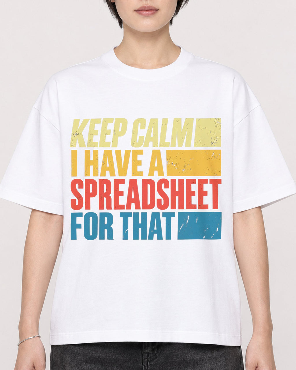 Mockup Boxy Heavyweight Tee White female close-up 23