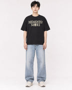 Mockup Boxy Heavyweight Tee Black male full-body 01