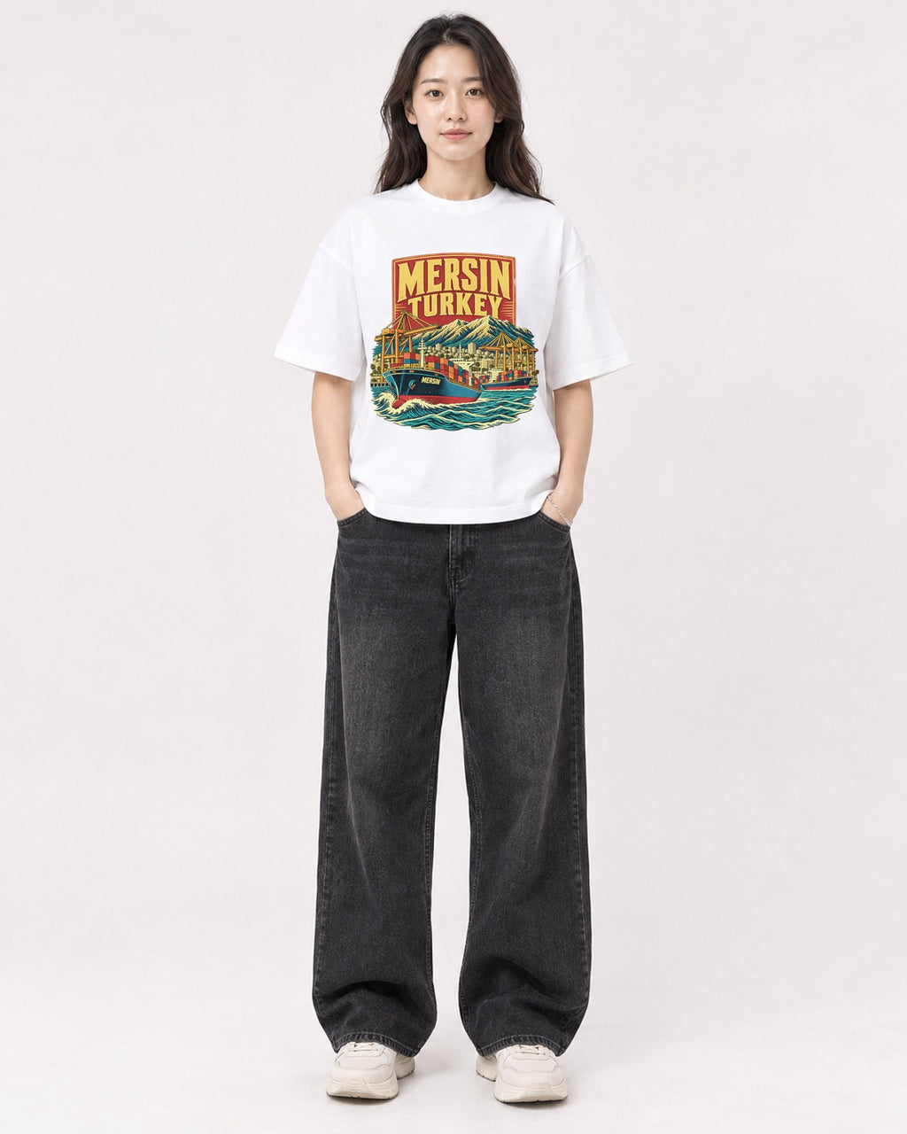 Mockup Boxy Heavyweight Tee White female full-body 03