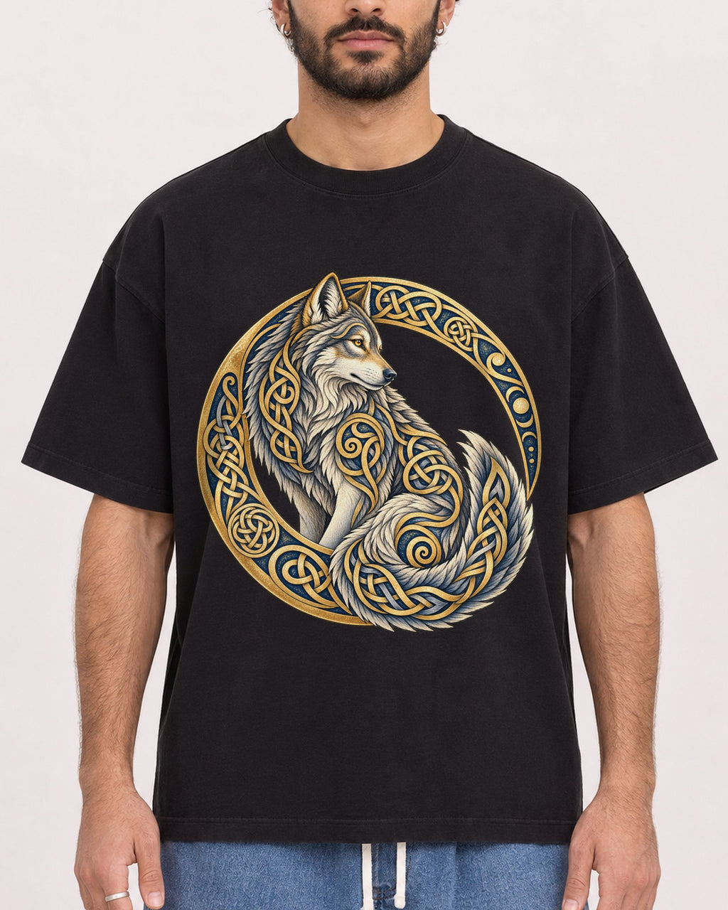 Mockup Boxy Heavyweight Tee Black male close-up 27