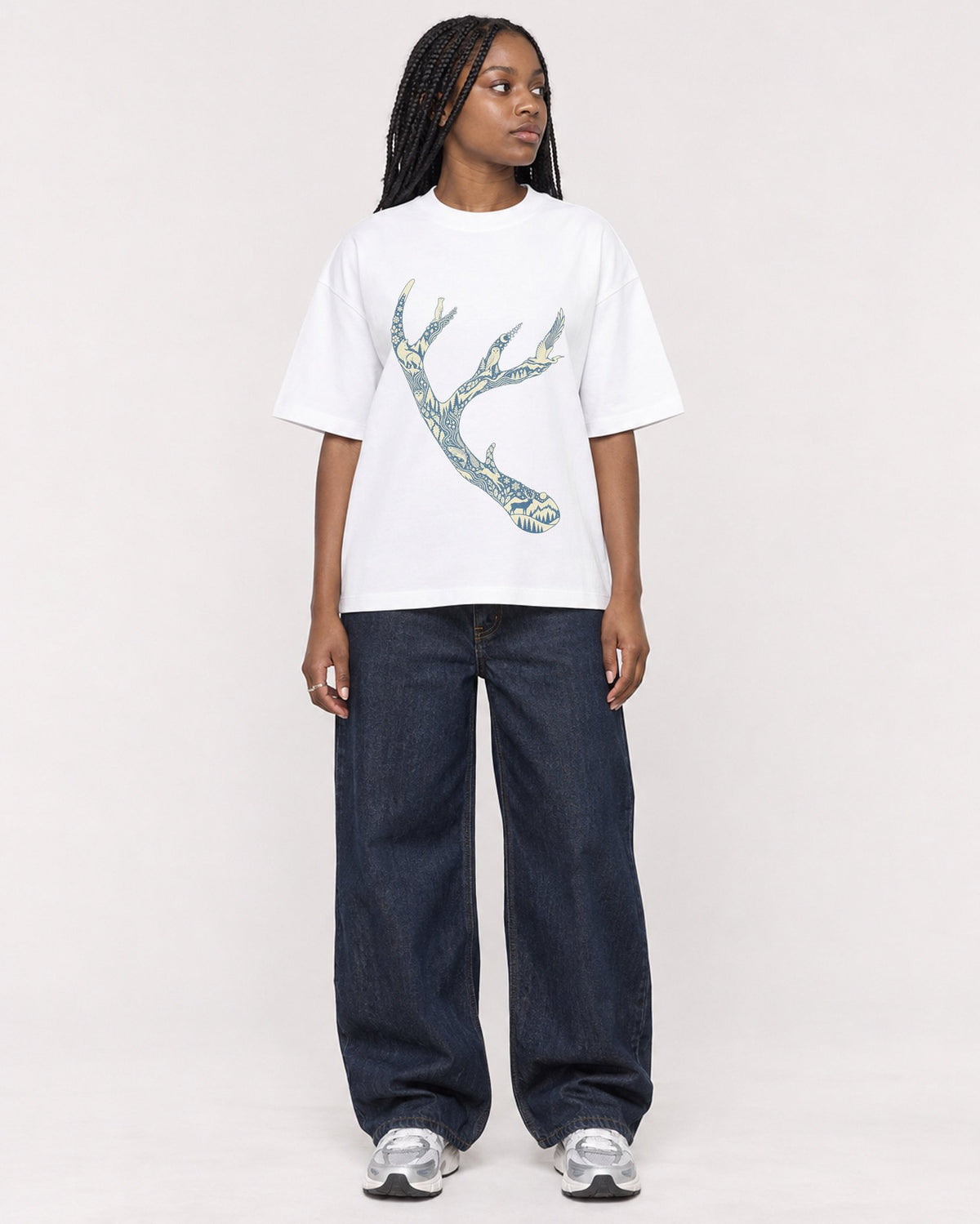 Mockup Boxy Heavyweight Tee White female full-body 04