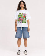 Mockup Boxy Heavyweight Tee White female full-body 06