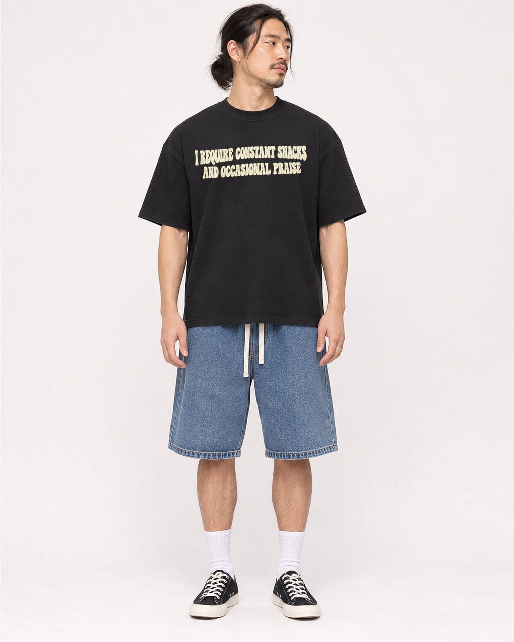 Mockup Boxy Heavyweight Tee Black male full-body 43