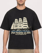 Mockup Boxy Heavyweight Tee Black male close-up 08