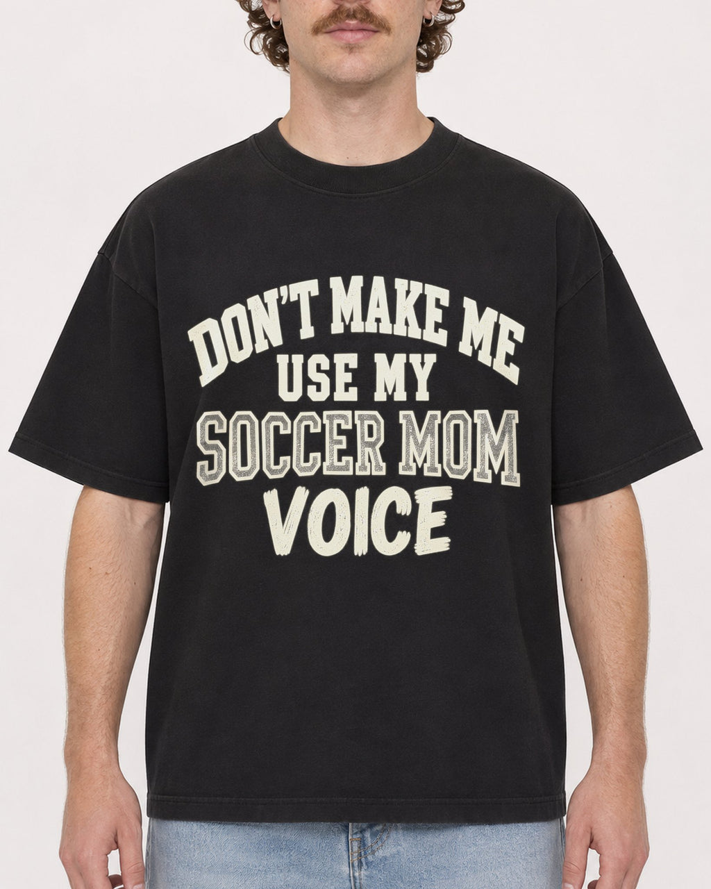 Mockup Boxy Heavyweight Tee Black male close-up 09