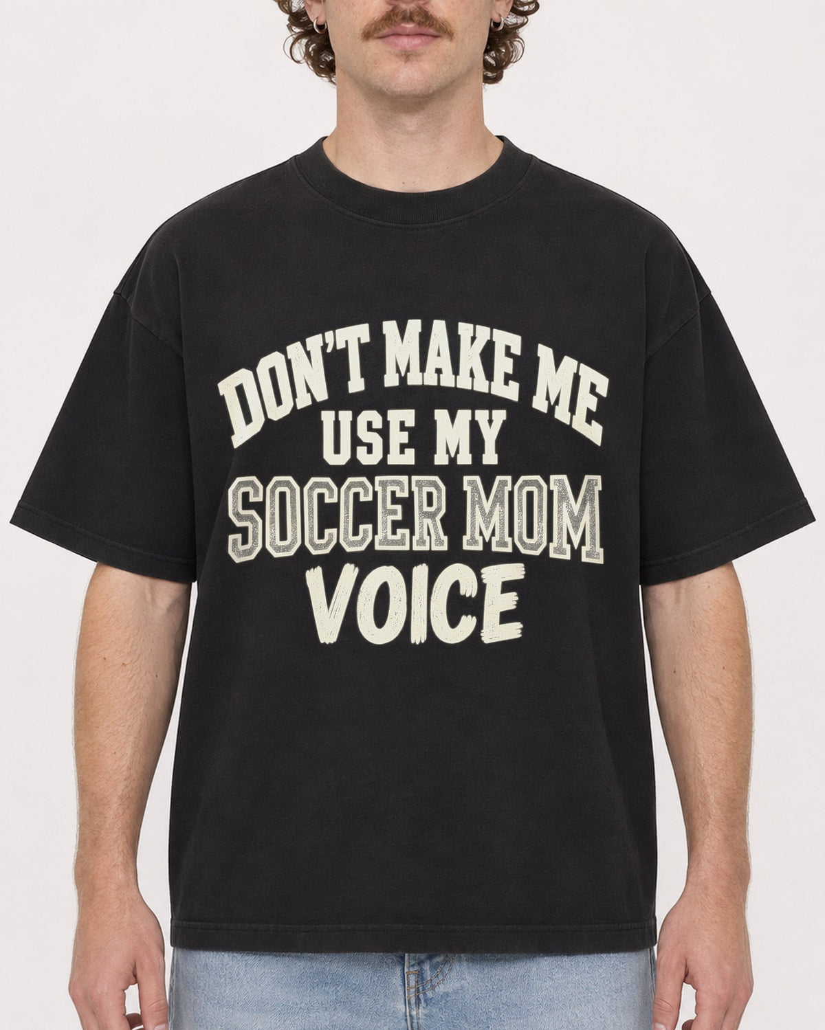 Mockup Boxy Heavyweight Tee Black male close-up 09