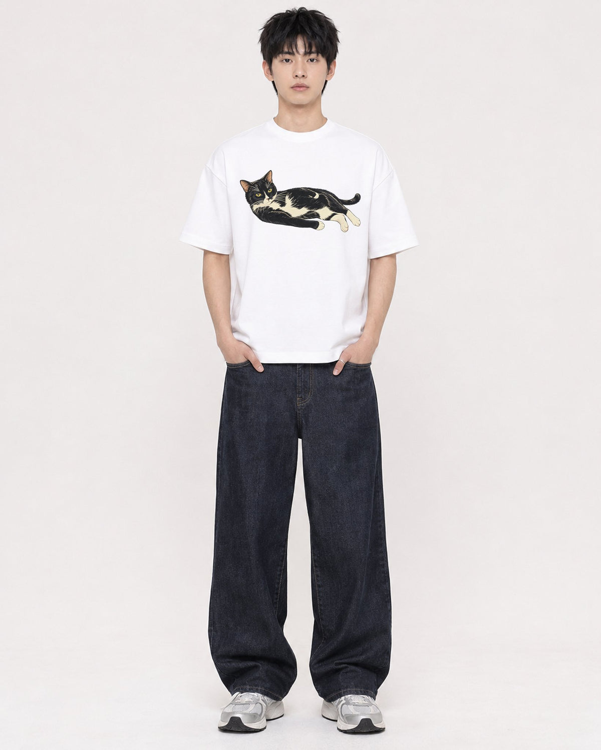 Mockup Boxy Heavyweight Tee White male full-body 01