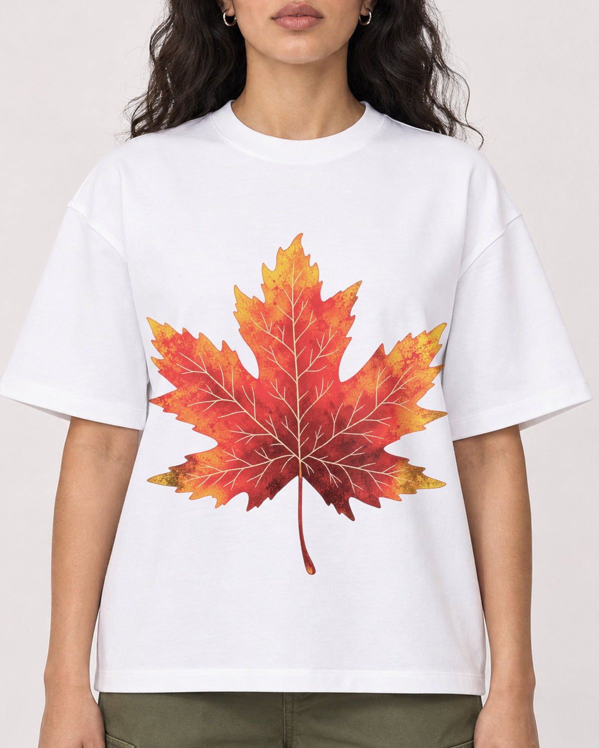 Mockup Boxy Heavyweight Tee White female close-up 07