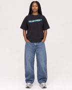 Mockup Boxy Heavyweight Tee Black female full-body 04