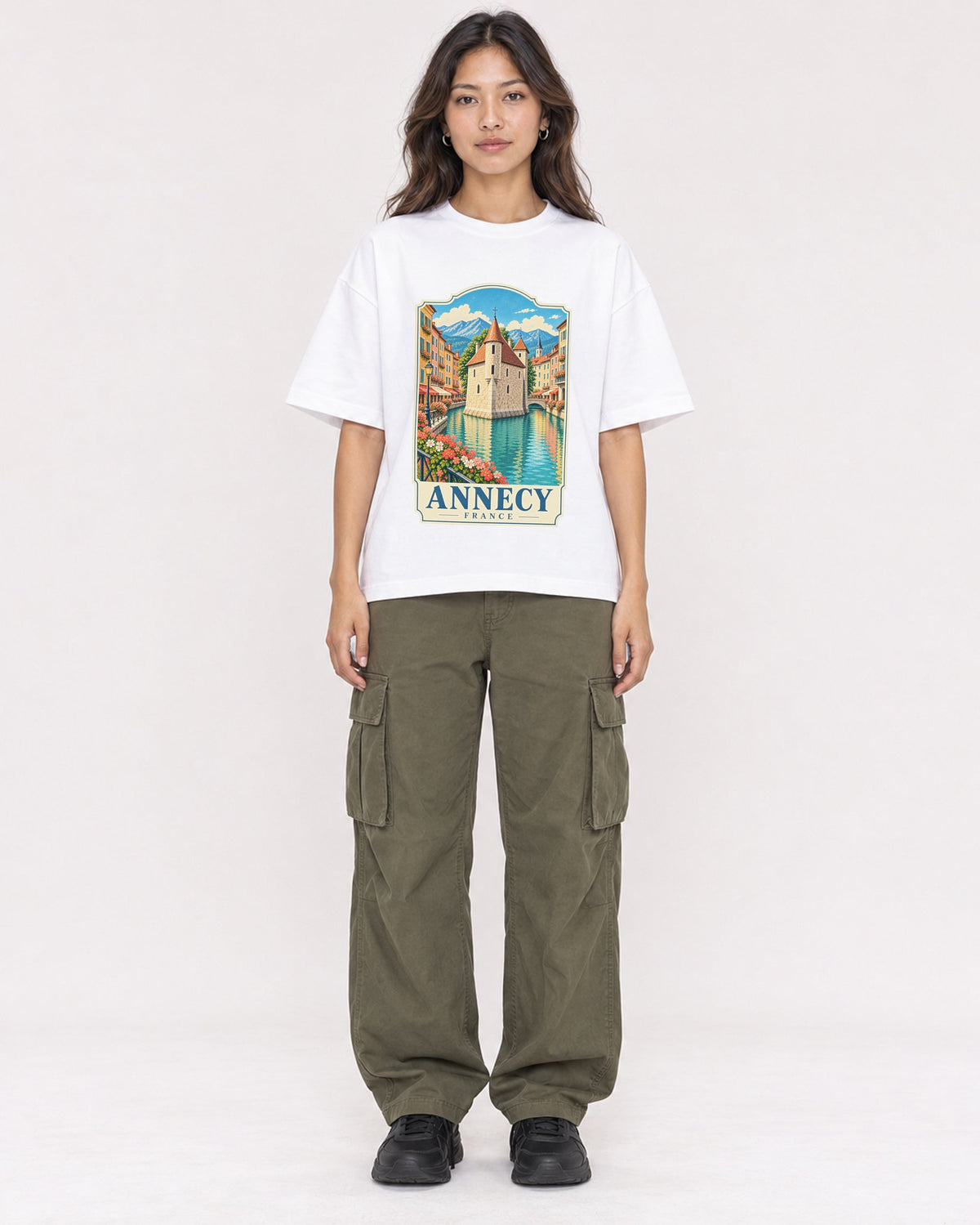 Mockup Boxy Heavyweight Tee White female full-body 02