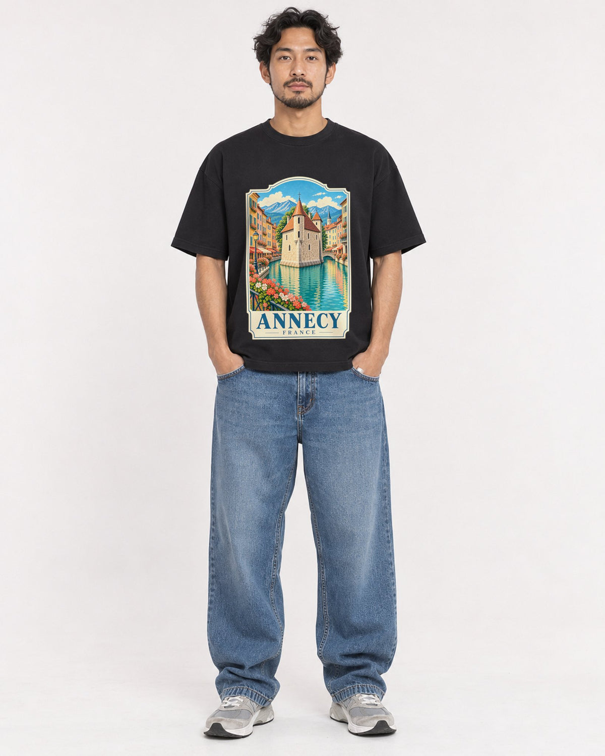 Mockup Boxy Heavyweight Tee Black male full-body 02