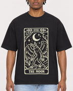 Mockup Boxy Heavyweight Tee Black male close-up 05