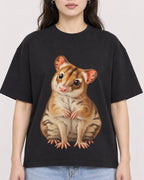 Mockup Boxy Heavyweight Tee Black female close-up 03
