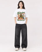 Mockup Boxy Heavyweight Tee White female full-body 03