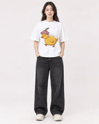 Mockup Boxy Heavyweight Tee White female full-body 03