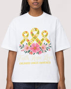 Mockup Boxy Heavyweight Tee White female close-up 04