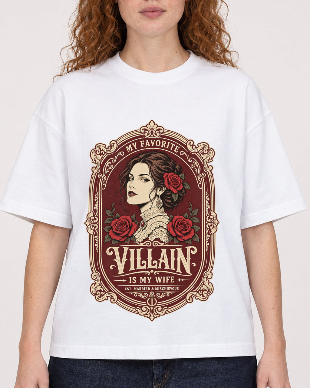 Mockup Boxy Heavyweight Tee White female close-up 09